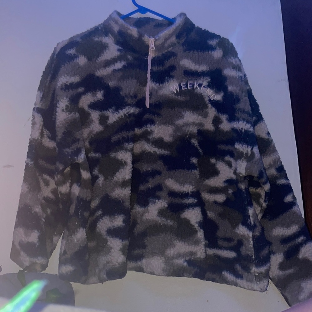 Camo pull over that says weekend on it from target